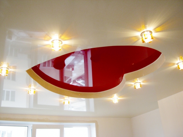 Многоуровневые натяжные потолки во Владивостоке